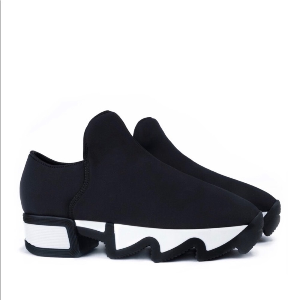 IRI NYC Unisex Black Outline Neoprene Sneakers